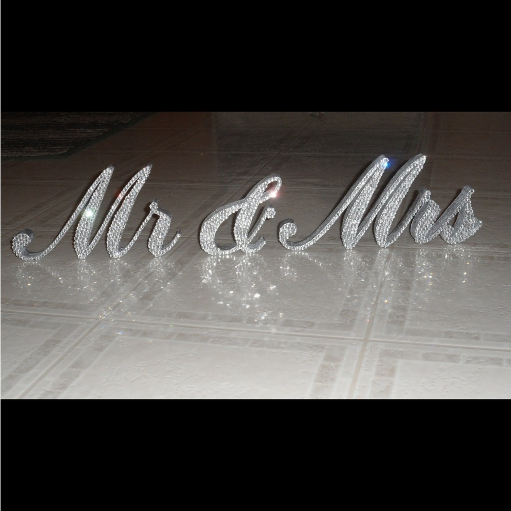 Sparkling Silver Mr & Mrs Table Decoration